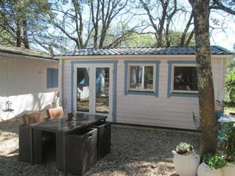 Lodge Mazet Du Pont-du-gard