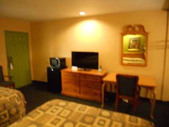 Holiday Terrace Motel