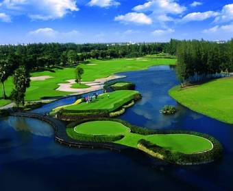 Hotel Summit Windmill Golf Residence