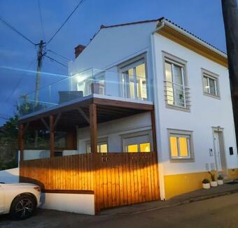 Sunflower Sea View With Magnificent Terrace In Serra Da Pescaria, Nazar� - Portugal