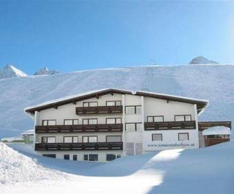Hotel Sonne & Schnee In K�htai