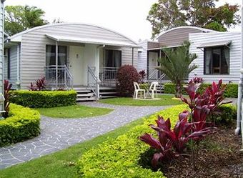 Tin Can Bay's Sleepy Lagoon Motel