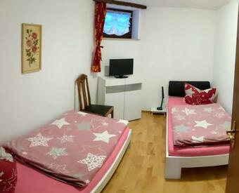 Apartamento Ferienwohnung Und Pension Grimma