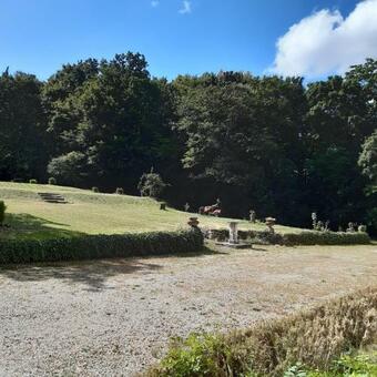 Bed & Breakfast Ch�teau De Charnizay