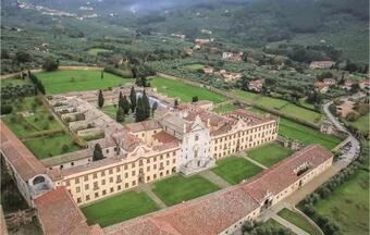 Stunning Apartment In Lari With 2 Bedrooms