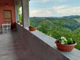 Apartamento Agriturismo Il Biancospino Bed & Wine