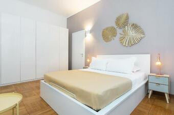 Hemeras Boutique Homes - Design Apartment 300m From The Cathedral