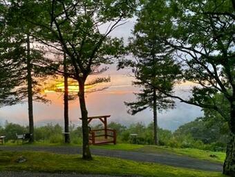 Wigwam Western Summit - Mahican Cabin