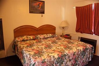 Motel Nob Hill Lodge