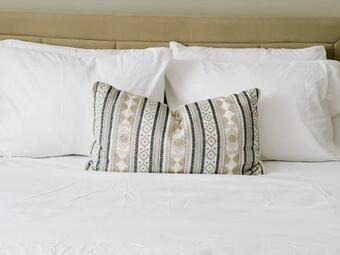 Cheerful 2 Bedroom In Downtown Grass Lake