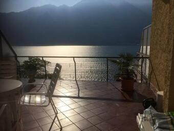 Apartamento Lago Maggiore- Casa Roccia-ferienwohnung In Pino Sulla Sponda