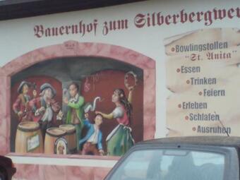 Hostal Restaurant & Pension "bauernhof Zum Silberbergwerk"