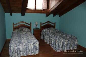 El Casta�eru Alojamiento Rural - Casas De Los Picos