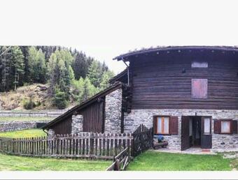 Rascard Del 1600 In Valle