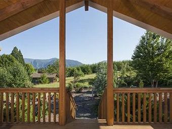 Carson Ridge Luxury Cabins