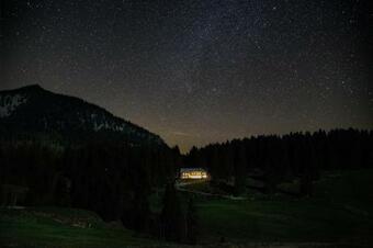 Apartamento Spitzing Lodge Ferienwohnungen