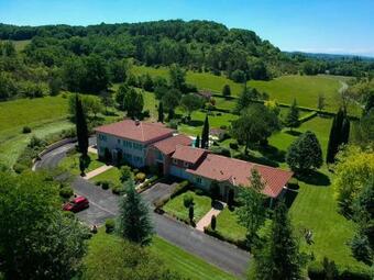 Bed & Breakfast Domaine Des Cypres