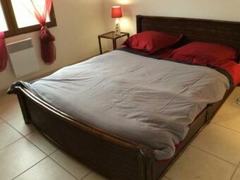 G�te Auxy, 5 Pi�ces, 10 Personnes - Fr-1-590-111