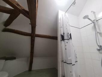 Villa Maison B�l�bre, 4 Pi�ces, 6 Personnes - Fr-1-591-329