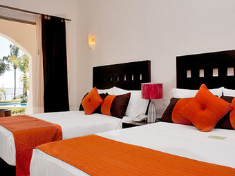 Playa Caracol Hotel & Spa