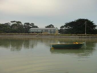 Illawong Lodge By The Sea