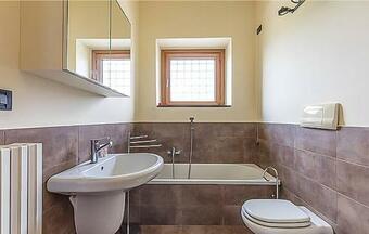 Nice Apartment In Cazzago San Martino With 1 Bedrooms