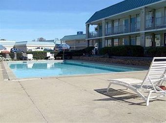 Hotel Bossier Inn And Suites