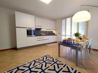 Apartamento Caseospitali - Casa Indaco Bilocale Con Ampio Giardino