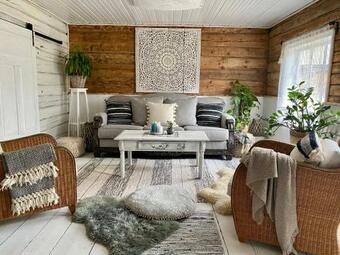 L�uka Farm House