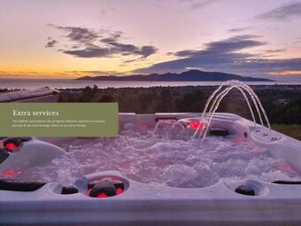 Bed & Breakfast White House