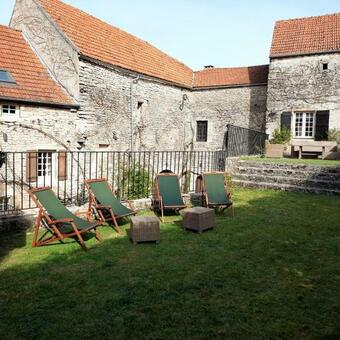 Villa Le Cr�billon