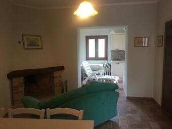 Hostal Green Deluxe Apartment ?la Locanda Del Borgo?