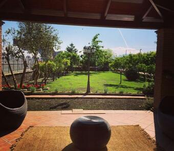 Bed & Breakfast Villa Charme