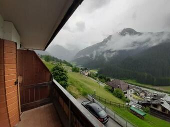 Apartamento Condominio Monte Curi�