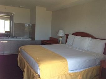 Pacifica Beach Hotel