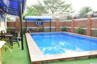 Hotel Frankbryan Leisure Resort