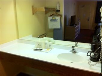 Motel Days Inn Gilroy