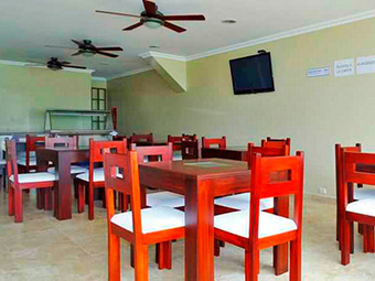 Hotel Marvento Suites