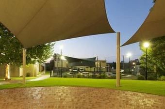 Loxton Community Hotel Motel