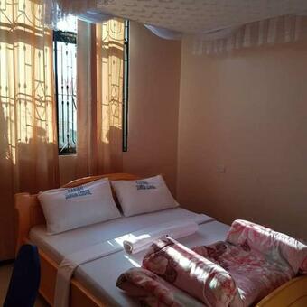 Hostal Janda Lodge-01