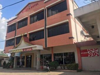 Oyo 90697 Hotel Wisata