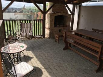 U Je?�ba - Komplex B