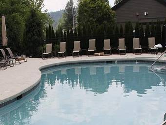 Motel 200 Main By Old Edwards Hospitality