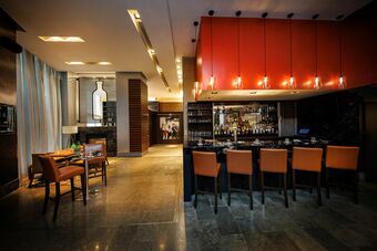 Pantages Hotel Toronto Centre