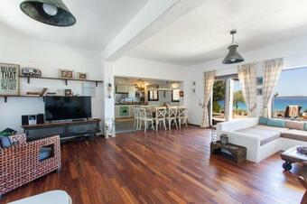 Develikia Private Villa 3- Ierissos