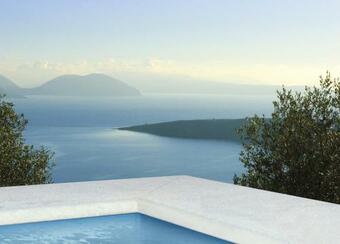 Hillside Villa With Infinity Pool, Breathtaking View