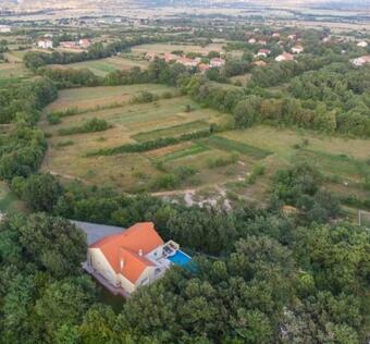 Private Villa With Pool Up To 7 Persons In Peaceful Area