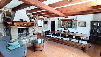 La Dolce Villa - With Heated Swimming Pool