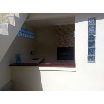 Linda Casa Em Ponta De Areia Com Piscina