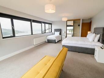 5 Harbour View